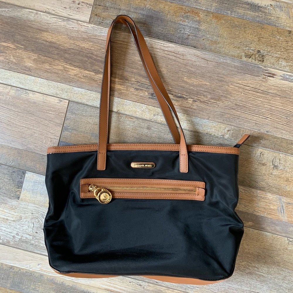 Michael Kors tote